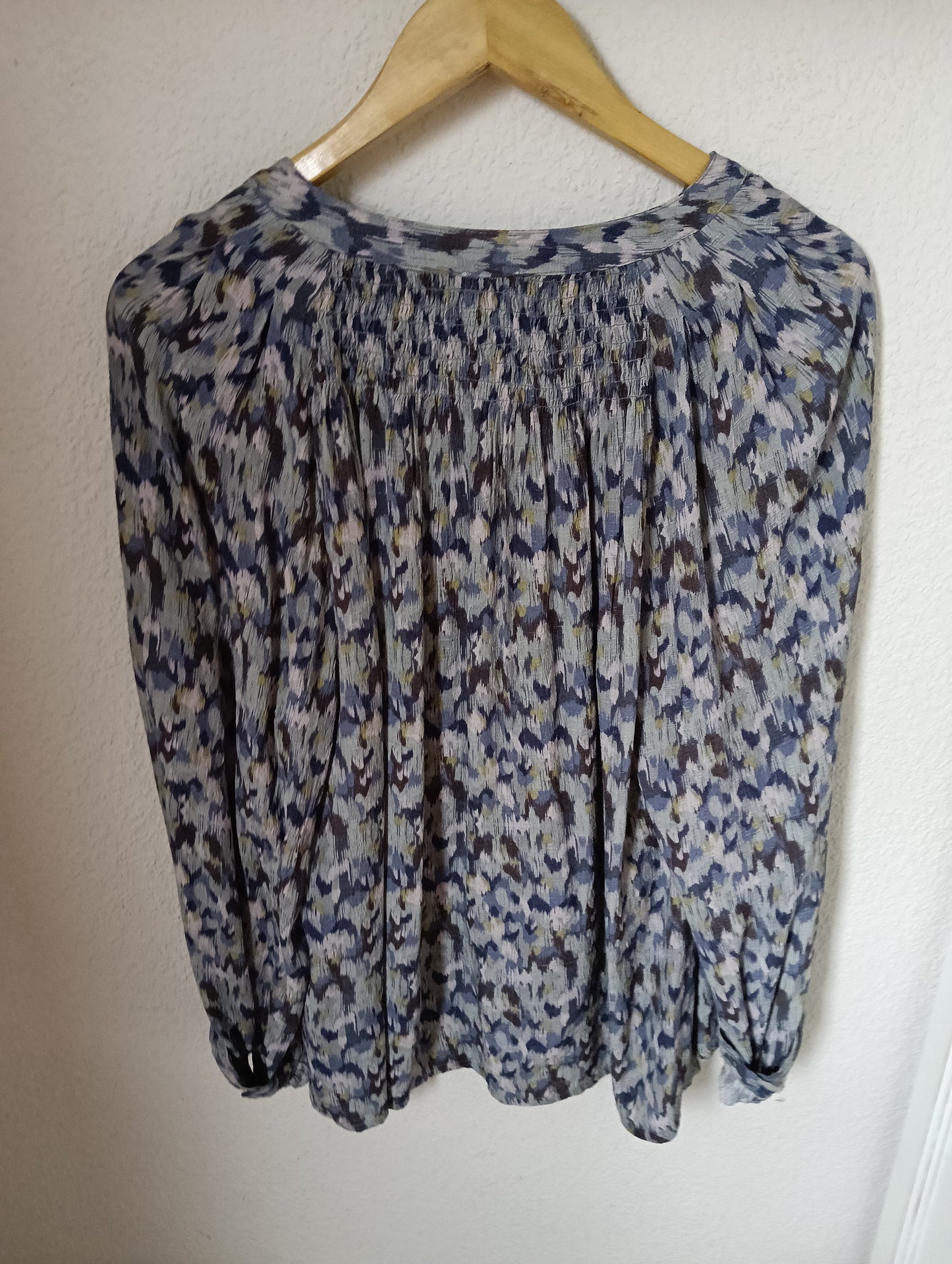 Romantic floral shirt