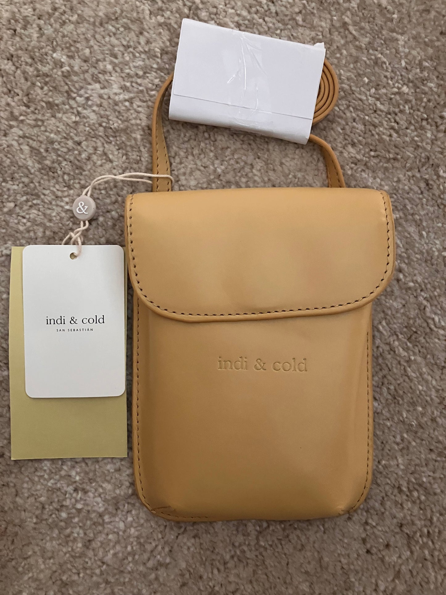 Bolso piel amarillo