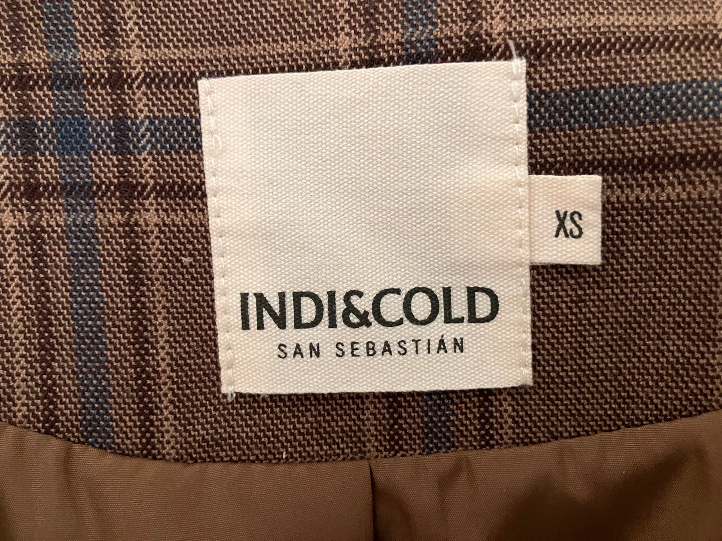 Checked vest