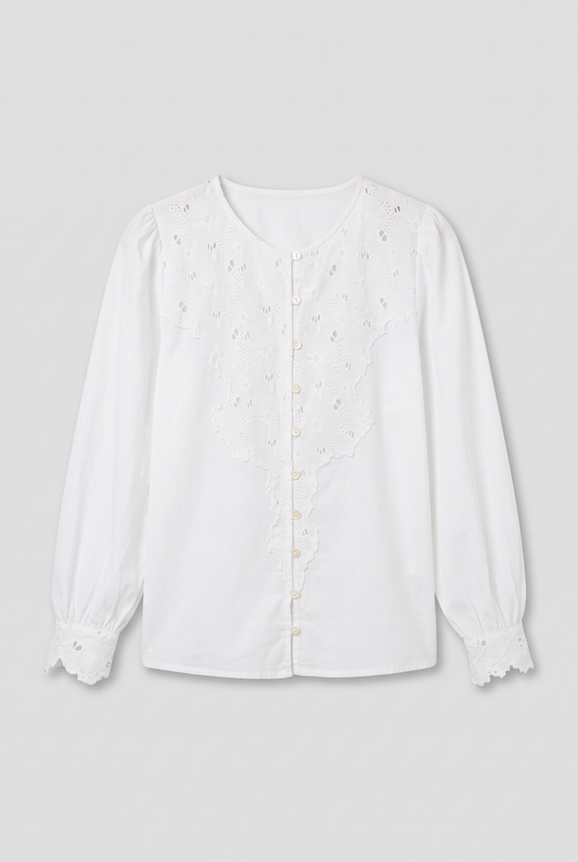 Chemise romantique