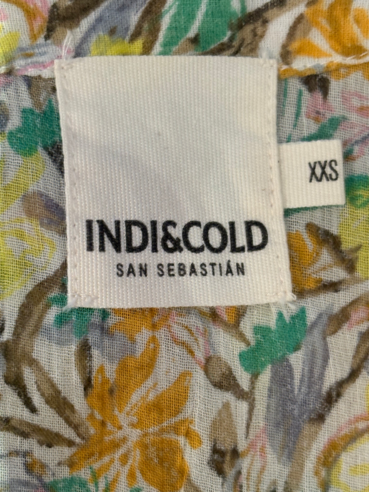 Ensemble blouse et pantalon à fleurs