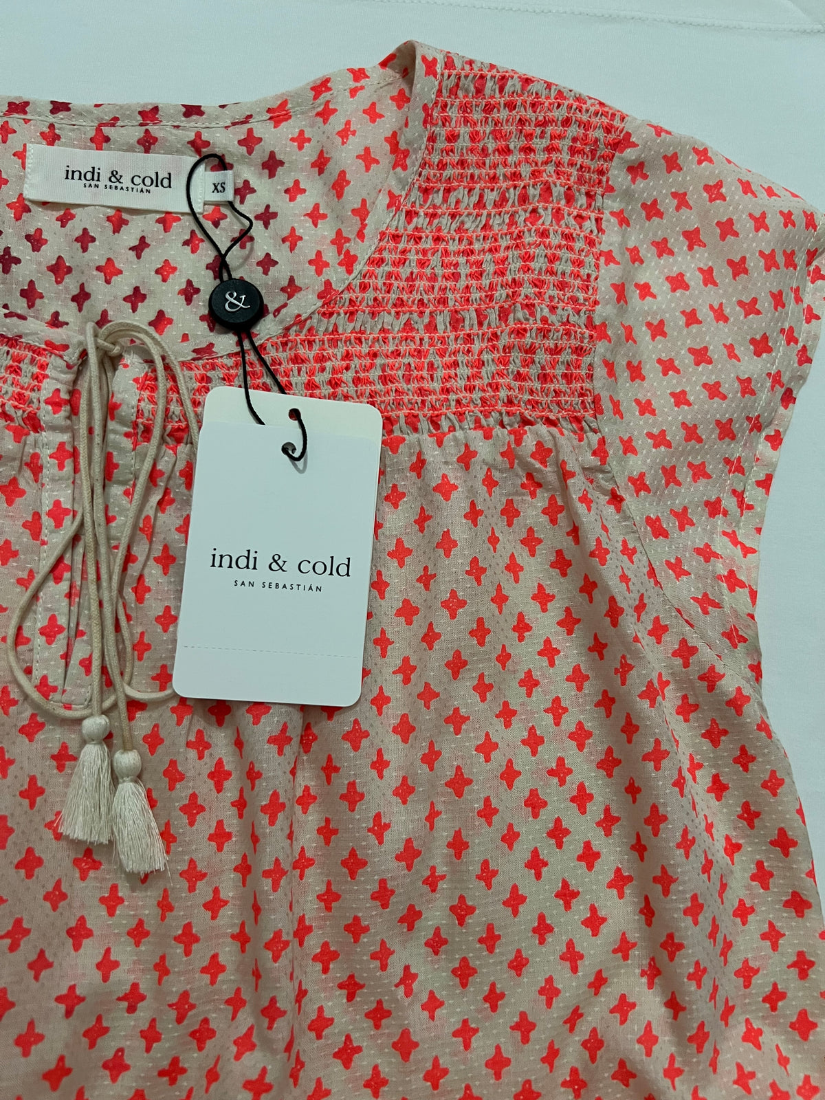 Beige and orange blouse XS