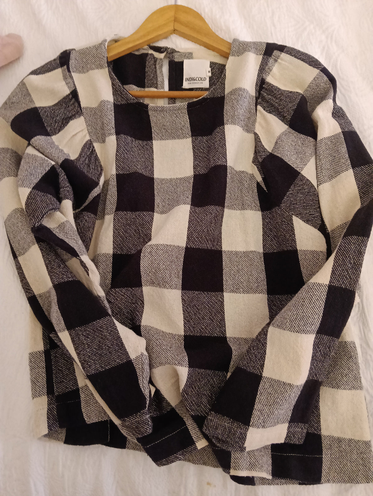 Checked top