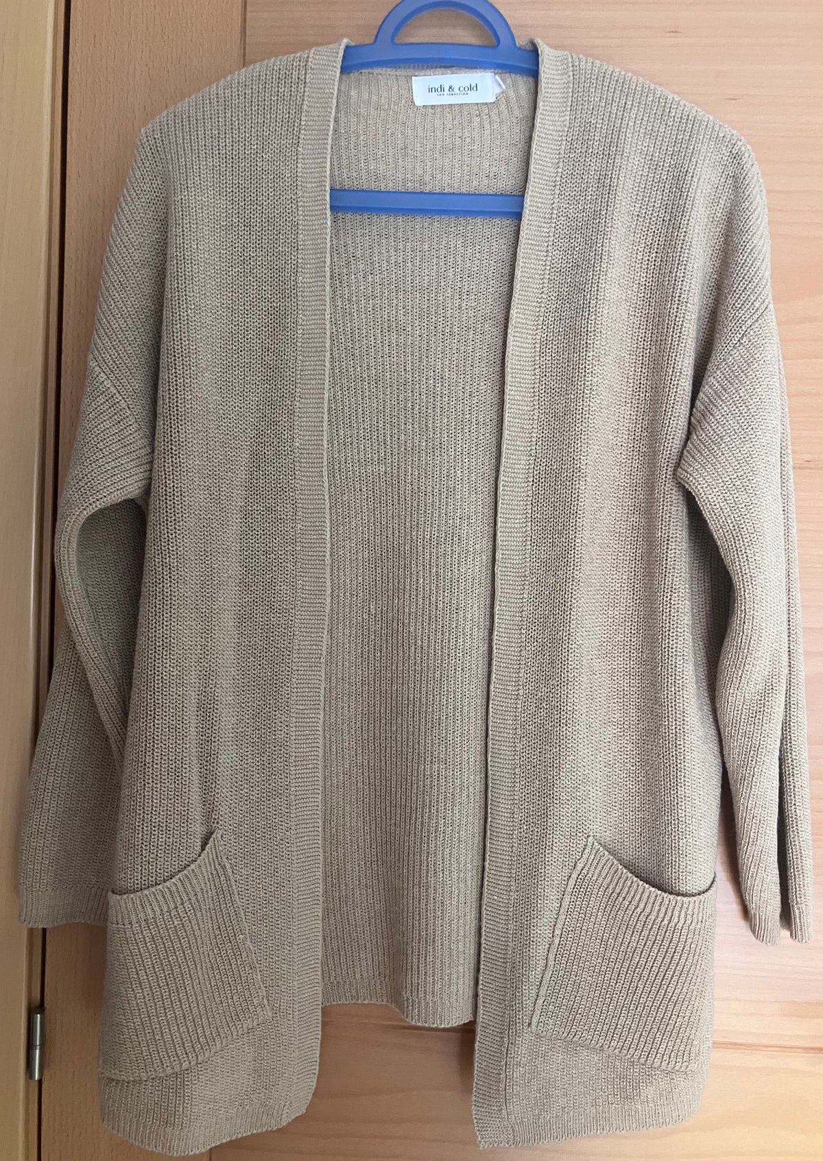 Chaqueta larga punto fino verano beige