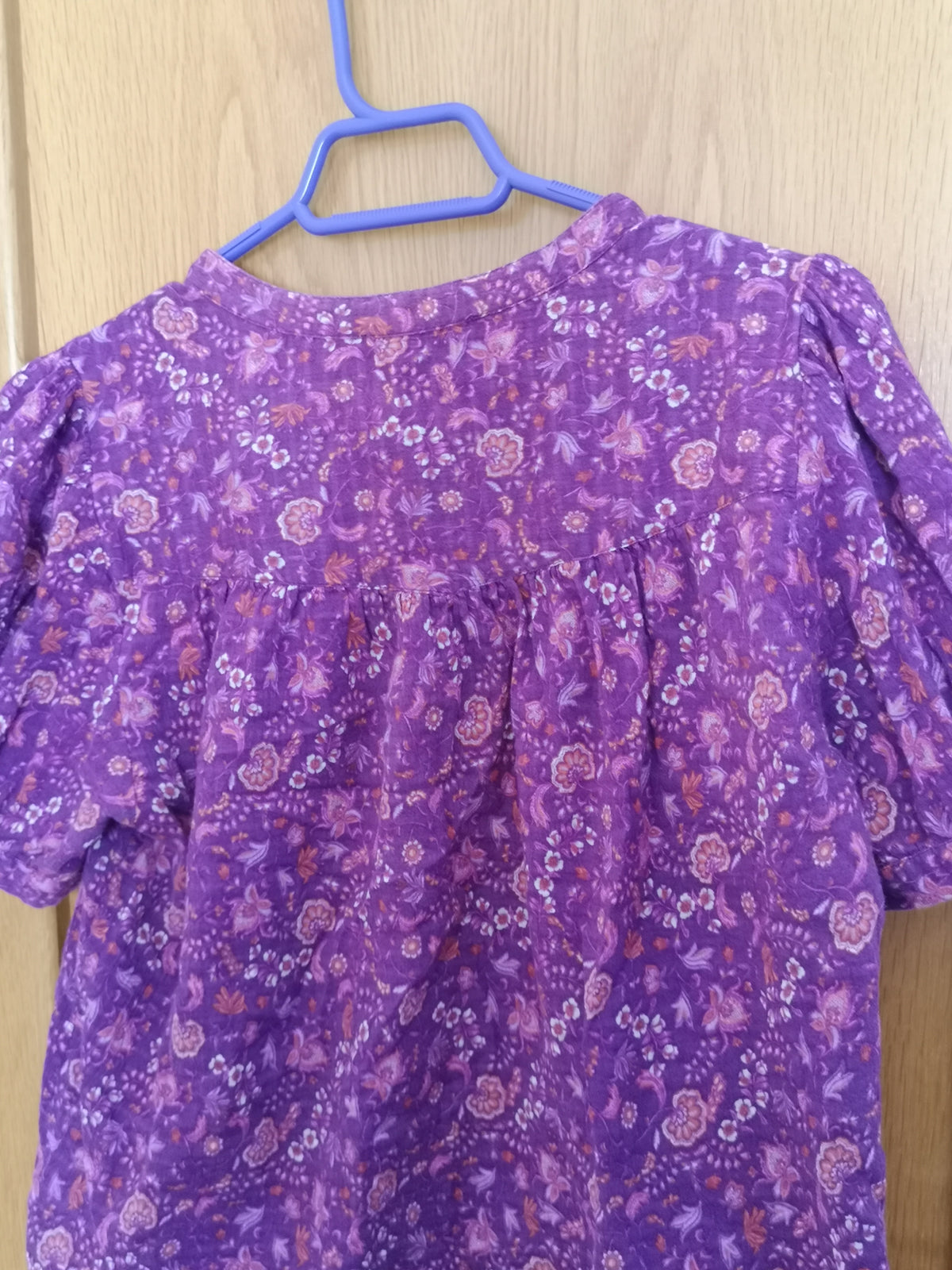 Blouse violette
