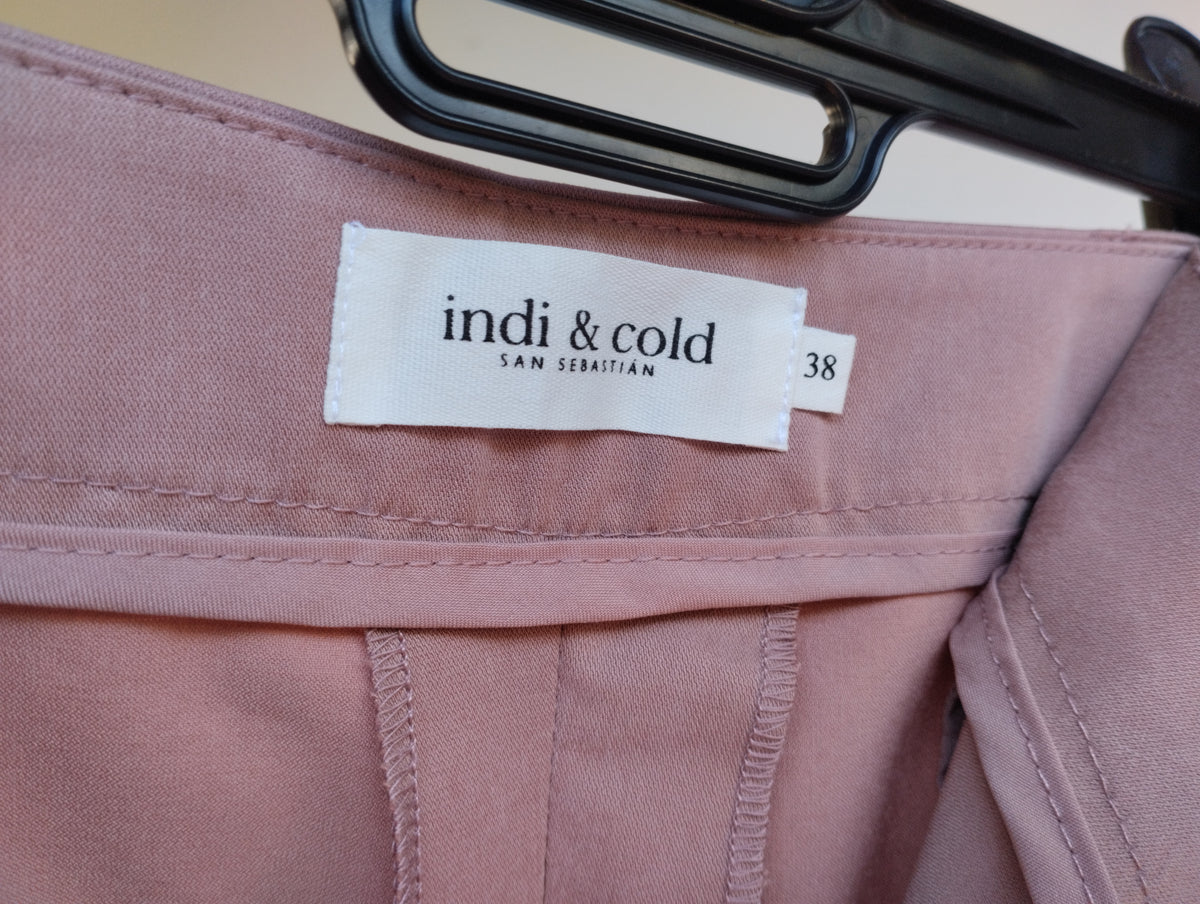 Pantalón rosado traje