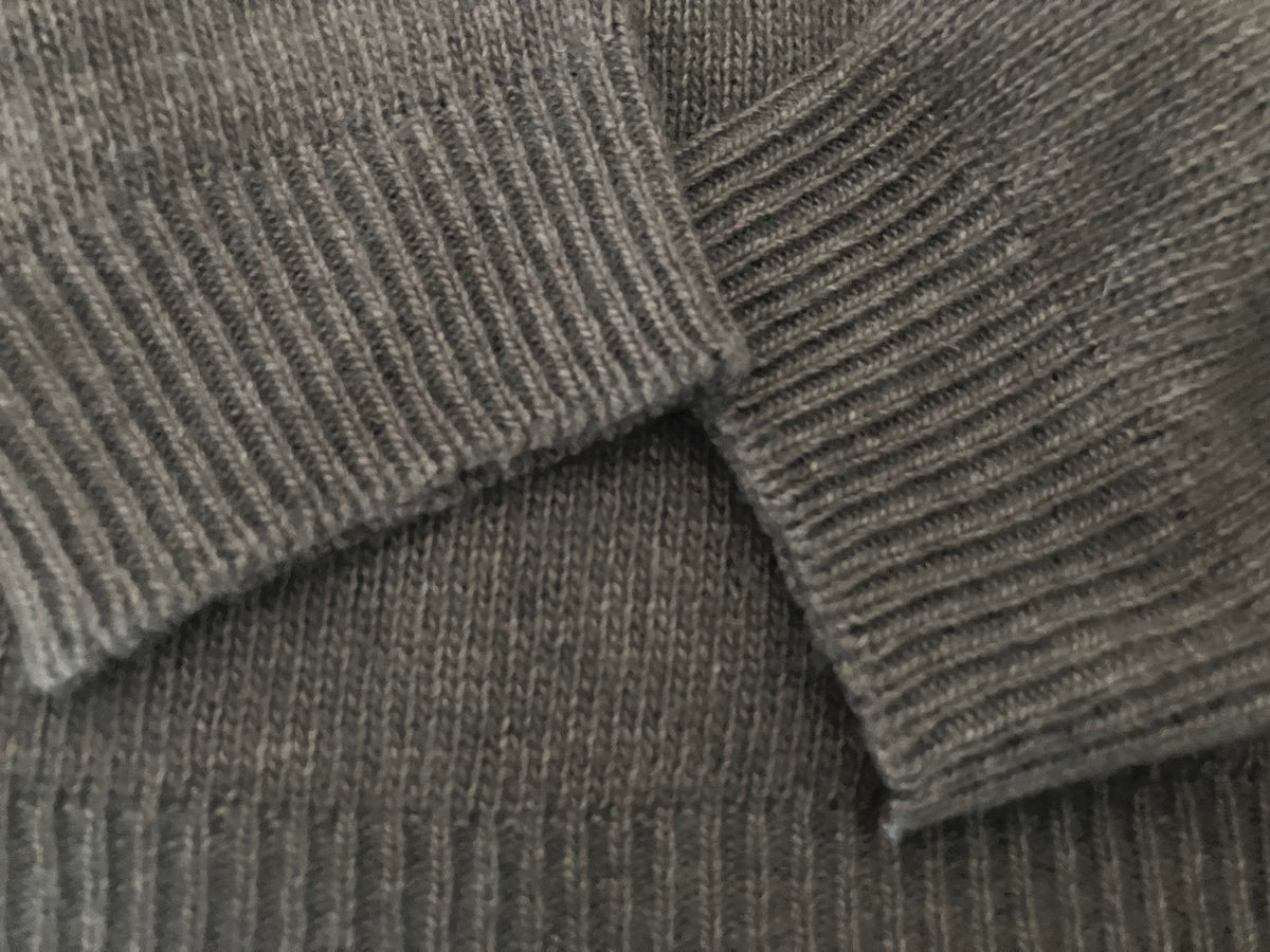 Pull en maille sport à capuche marron
