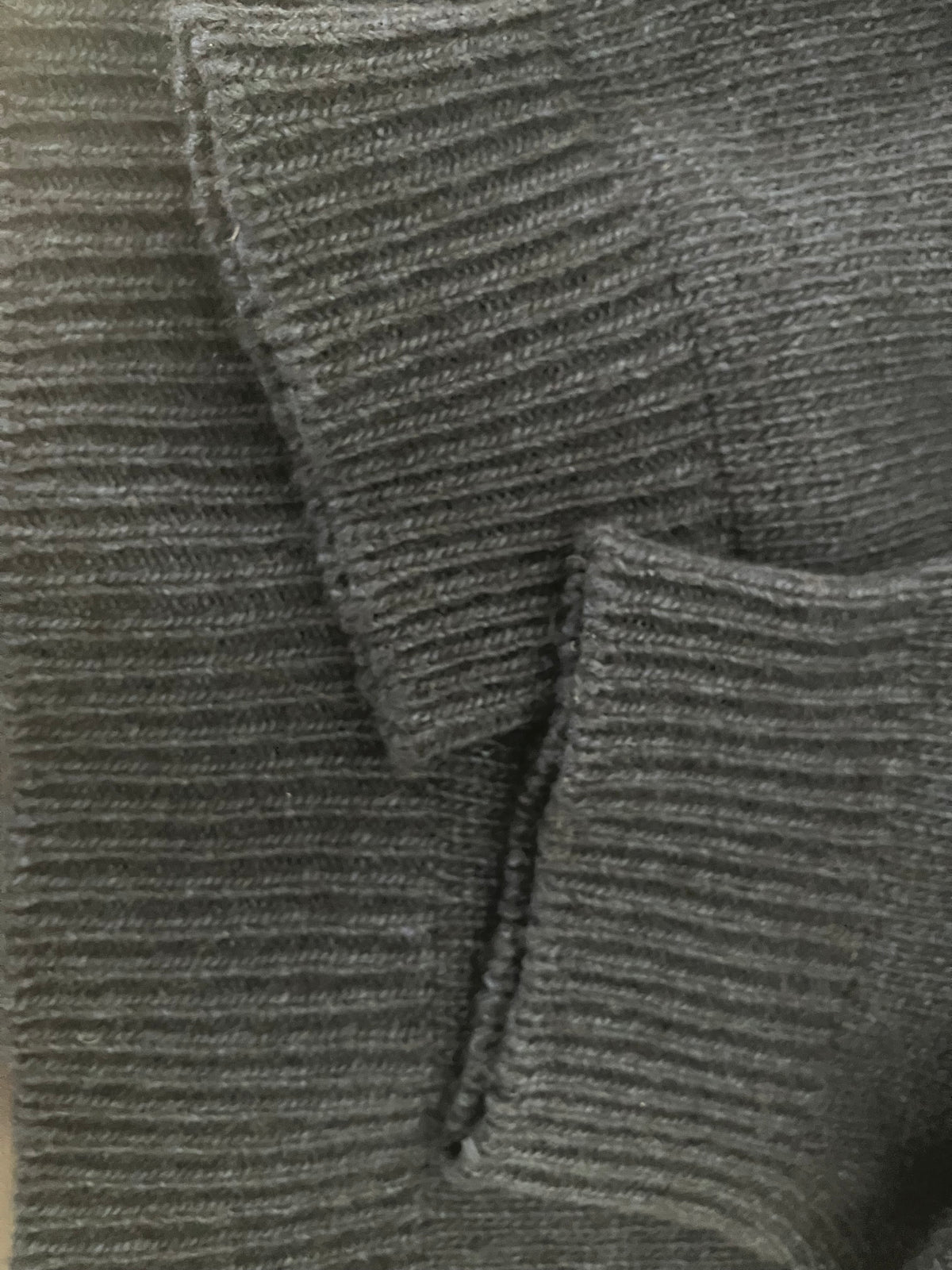 Pull en maille sport à capuche bleu marine