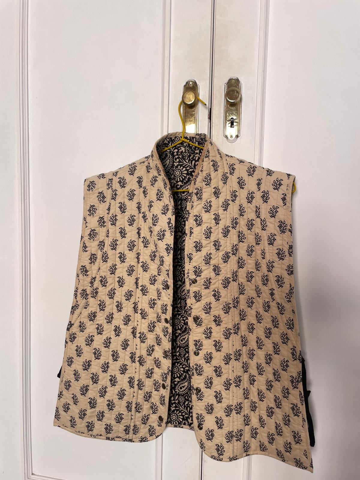 REVERSIBLE PADDED VEST