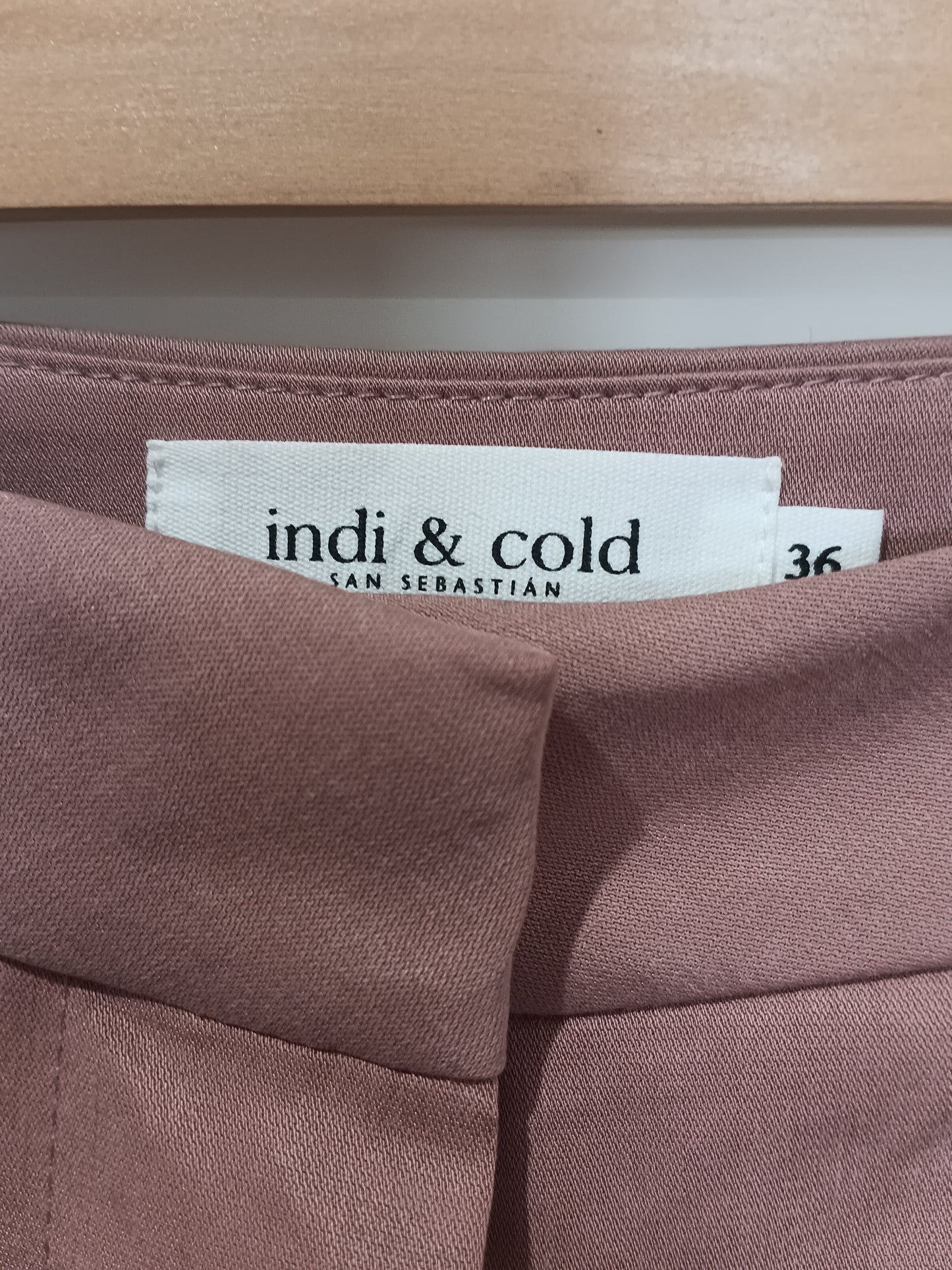 second_hand