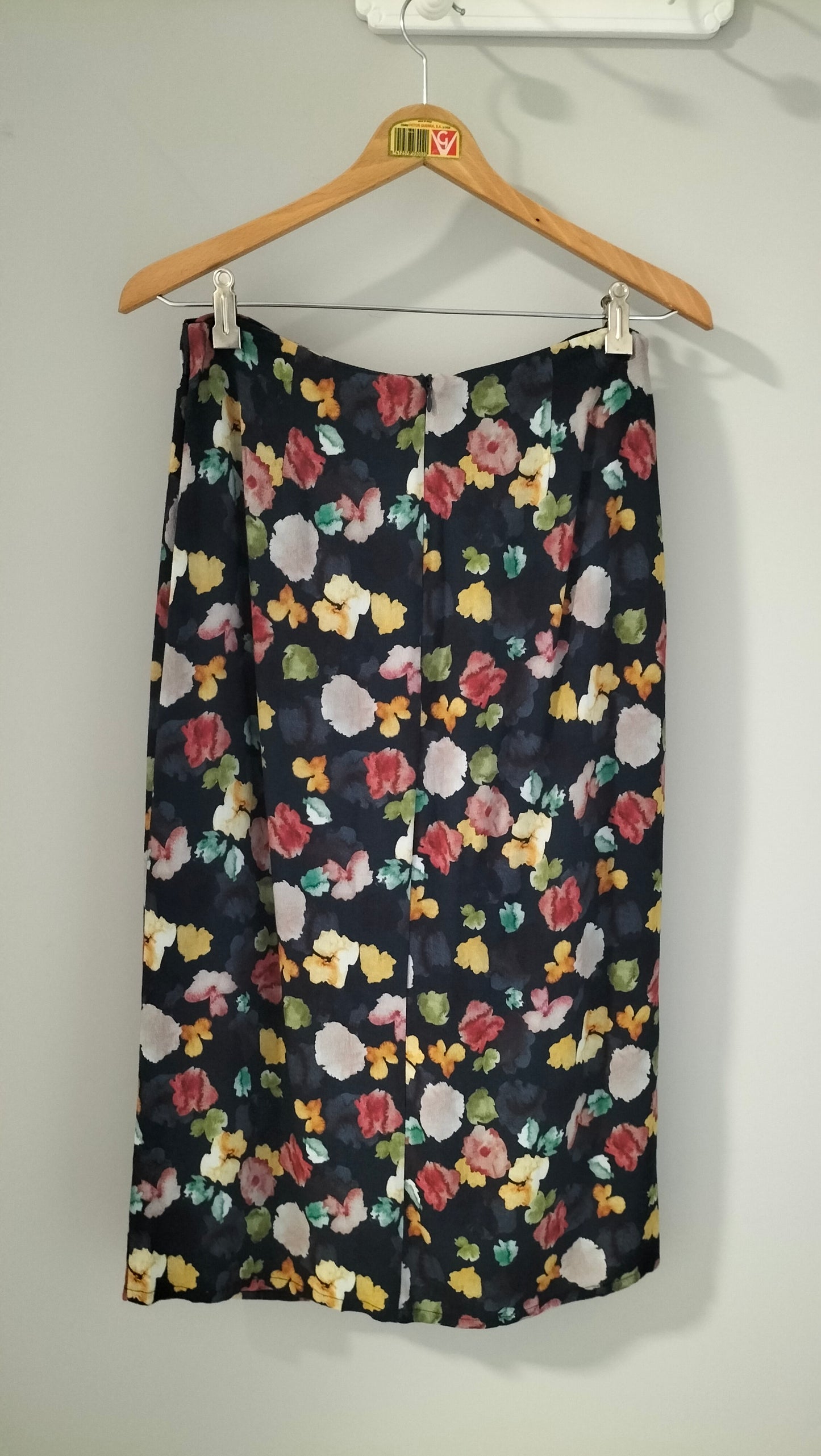 KNOT PENCIL SKIRT