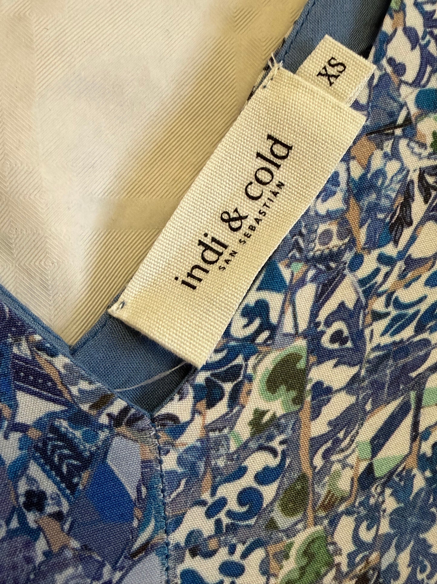 Vestido largo paneles estampado azulejo portugues