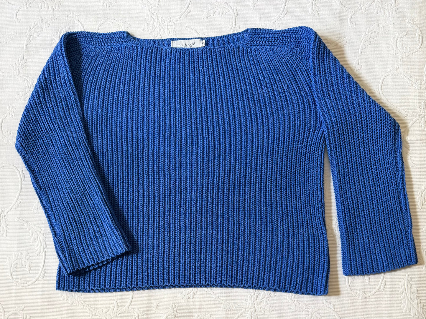 Pull bleu vif