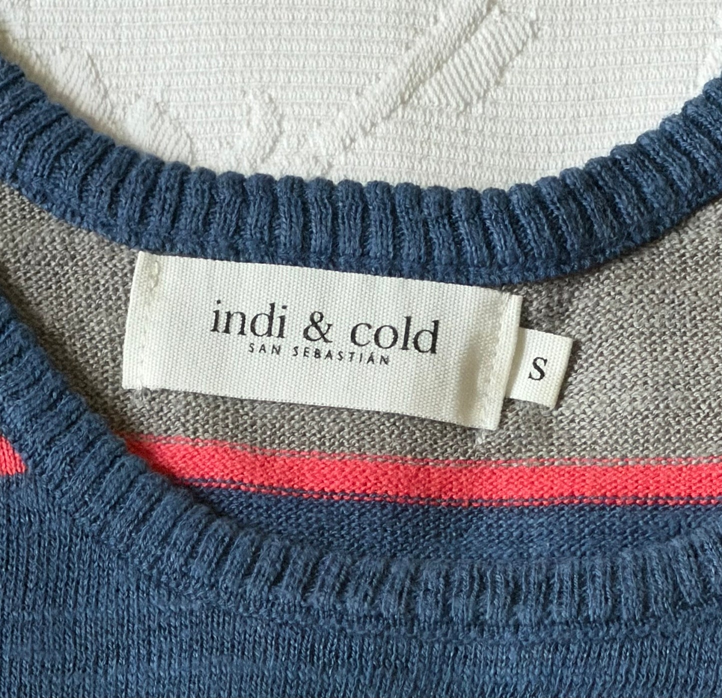 Top de punto multicolor