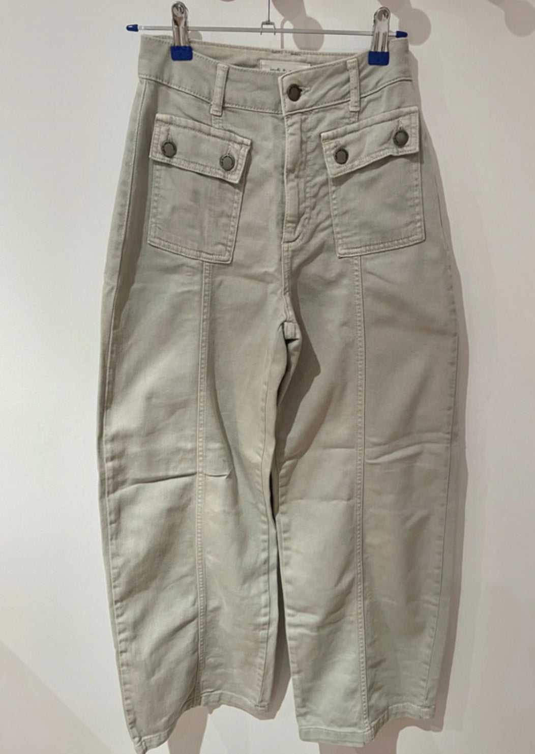 PANTALÓN CARGO CROP