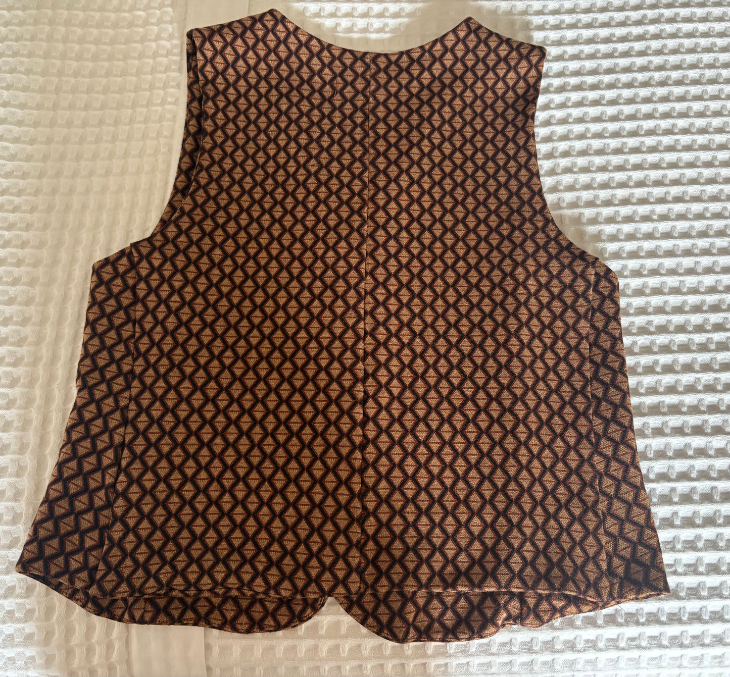 JACQUARD KNITTED VEST