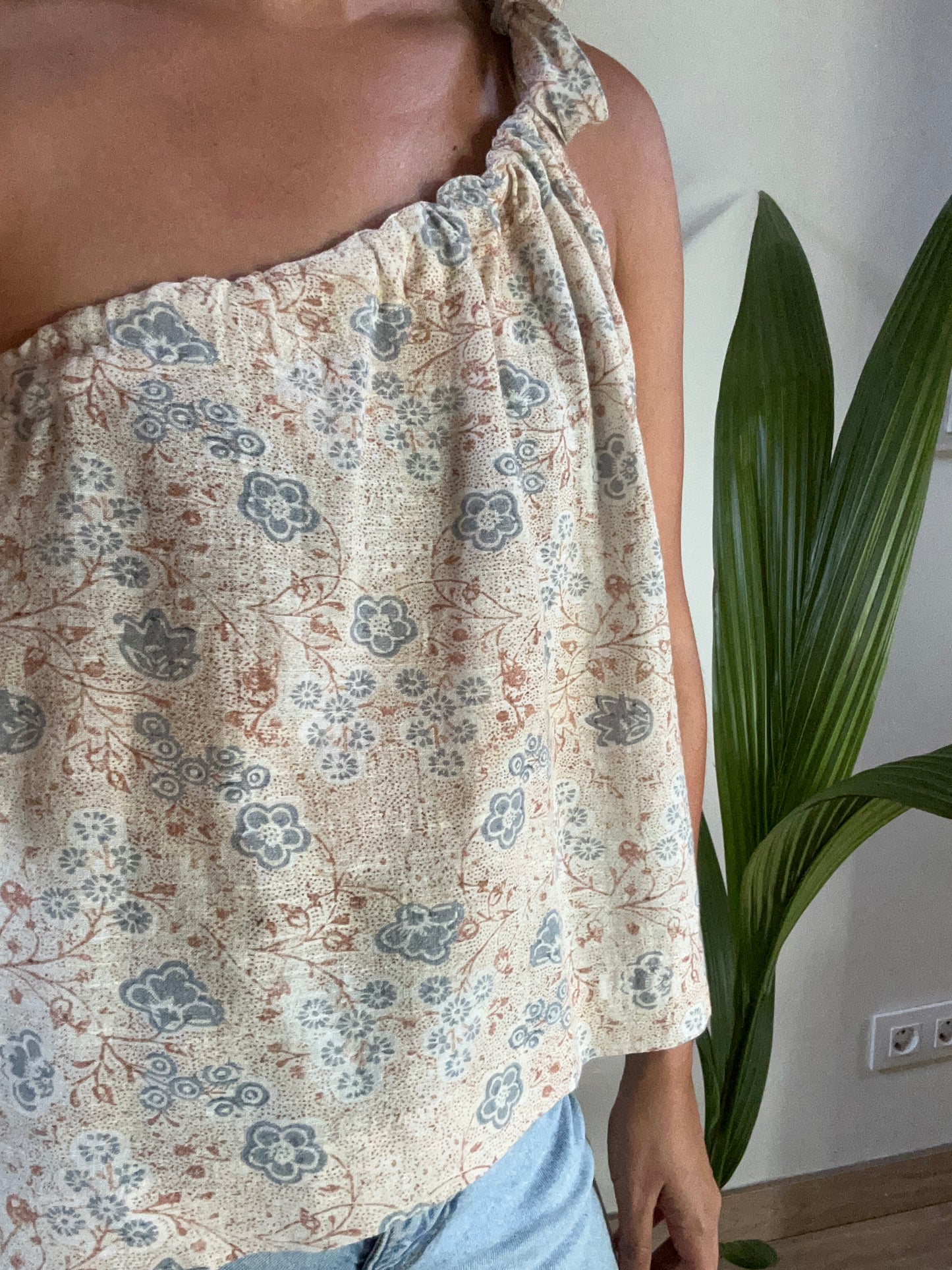 TOP VINTAGE ASYMMETRIC PRINT