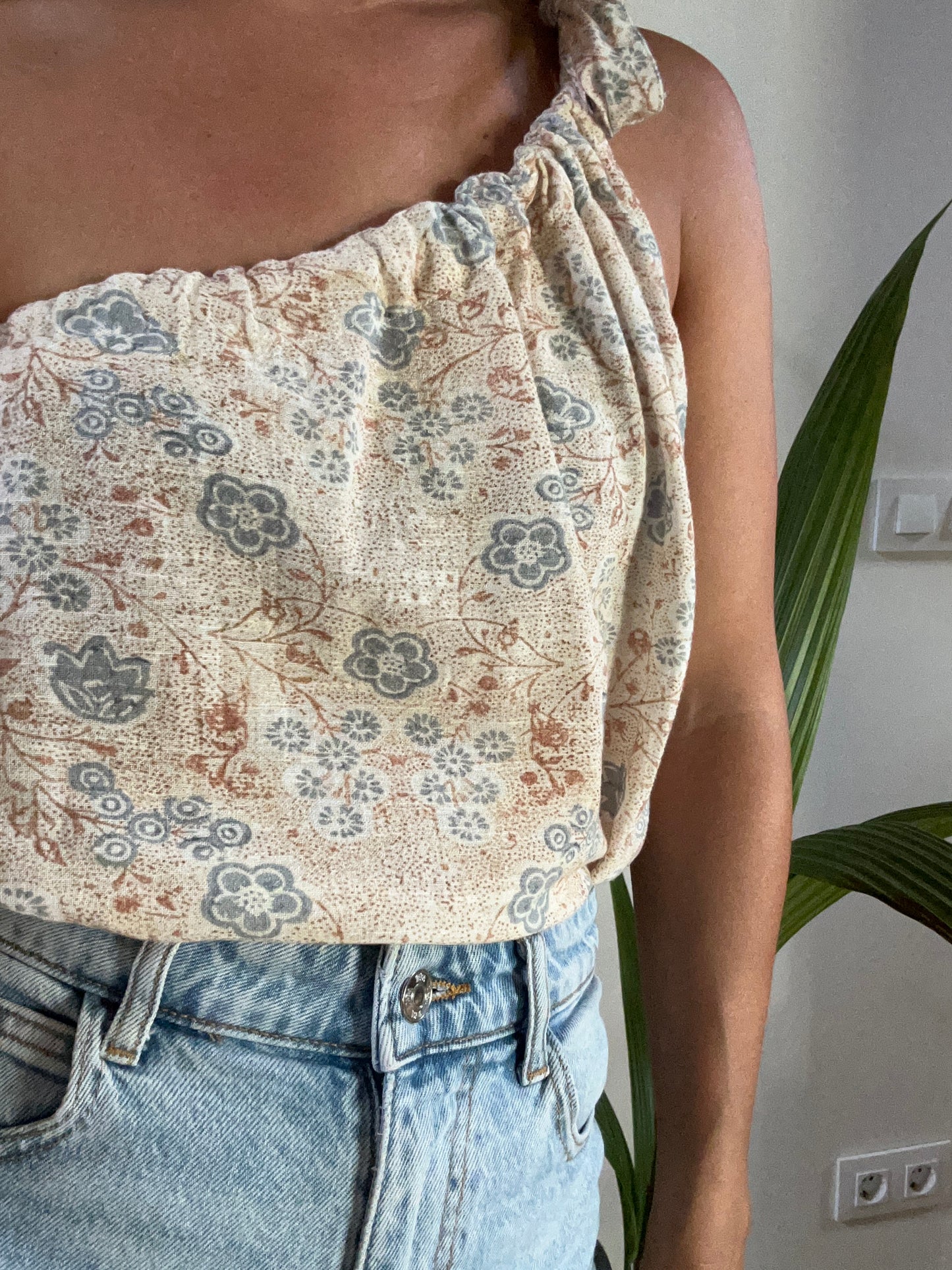 TOP VINTAGE ASYMMETRIC PRINT