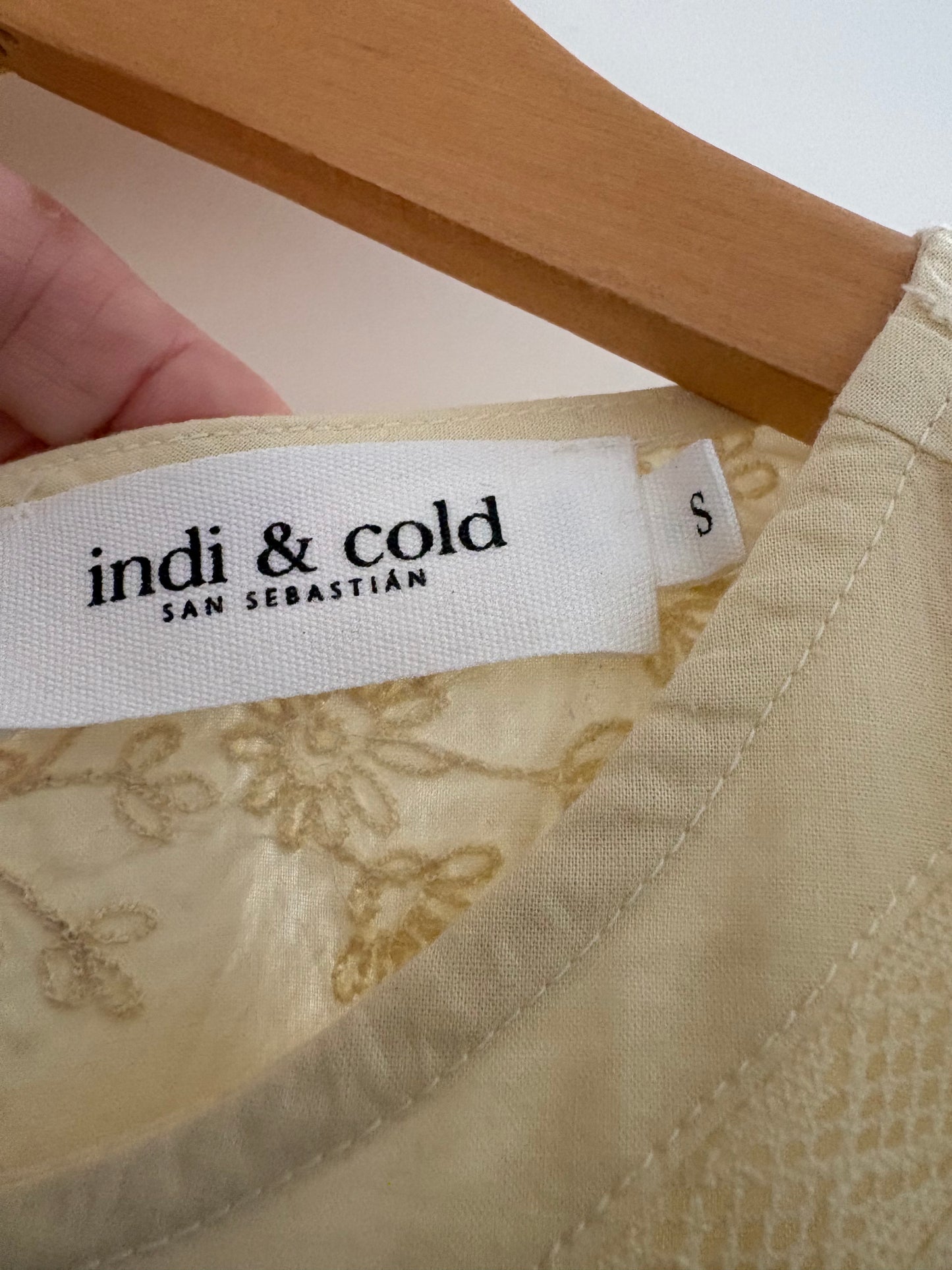 CAMISETA COMBINADA MANGAS