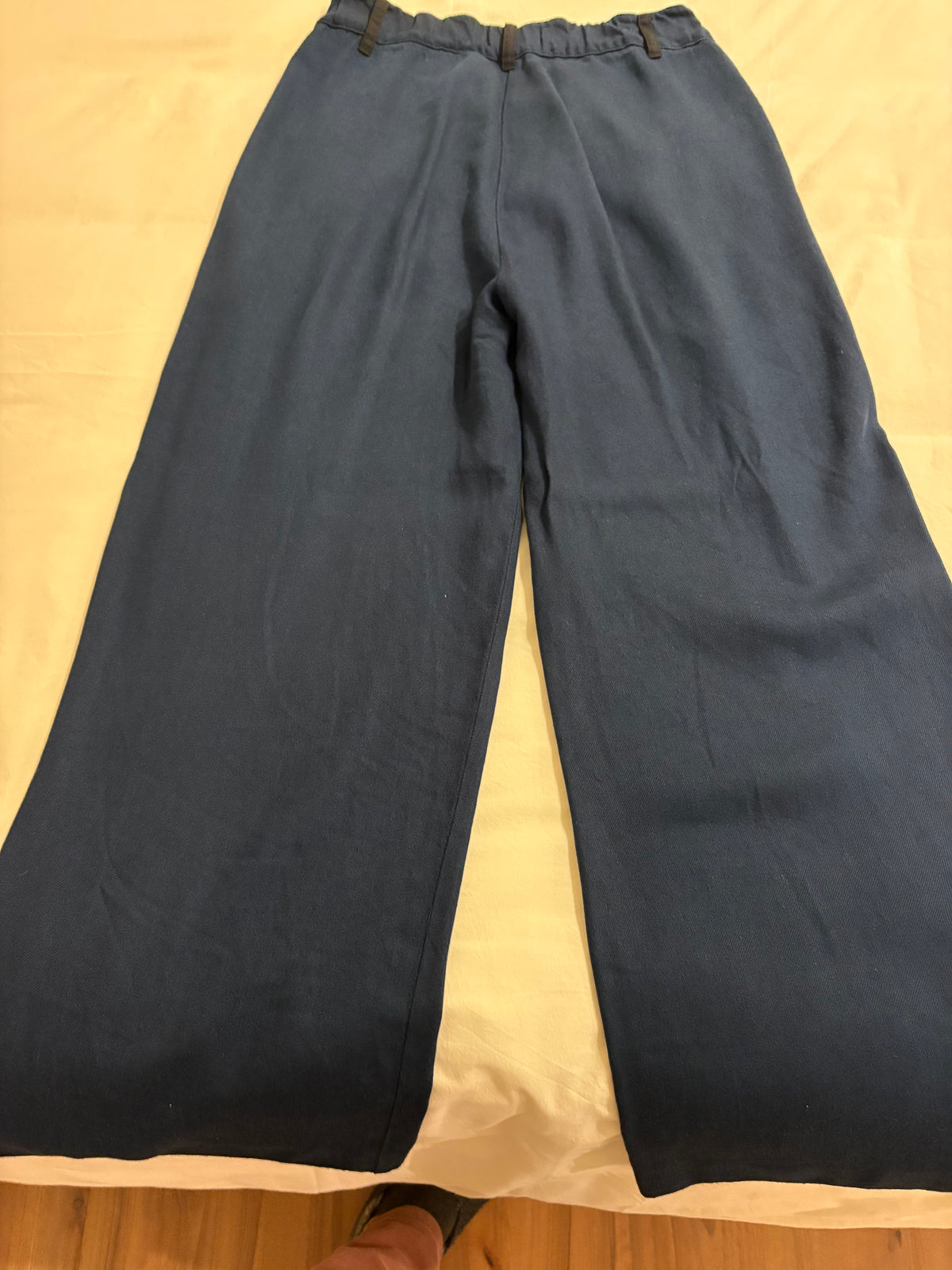 Pantalón ancho azul