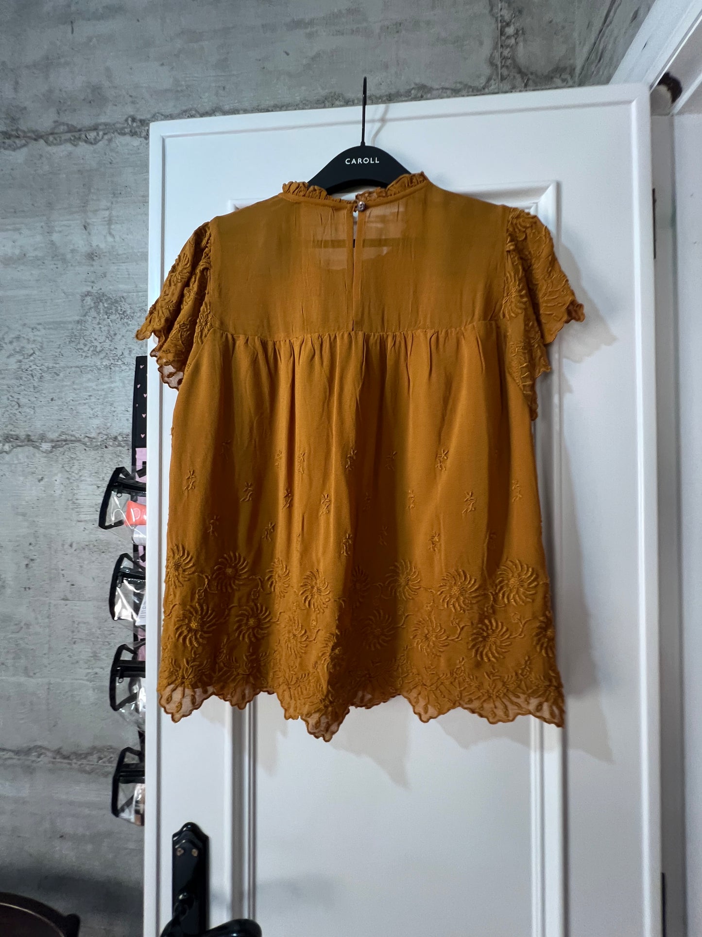 Embroidered blouse
