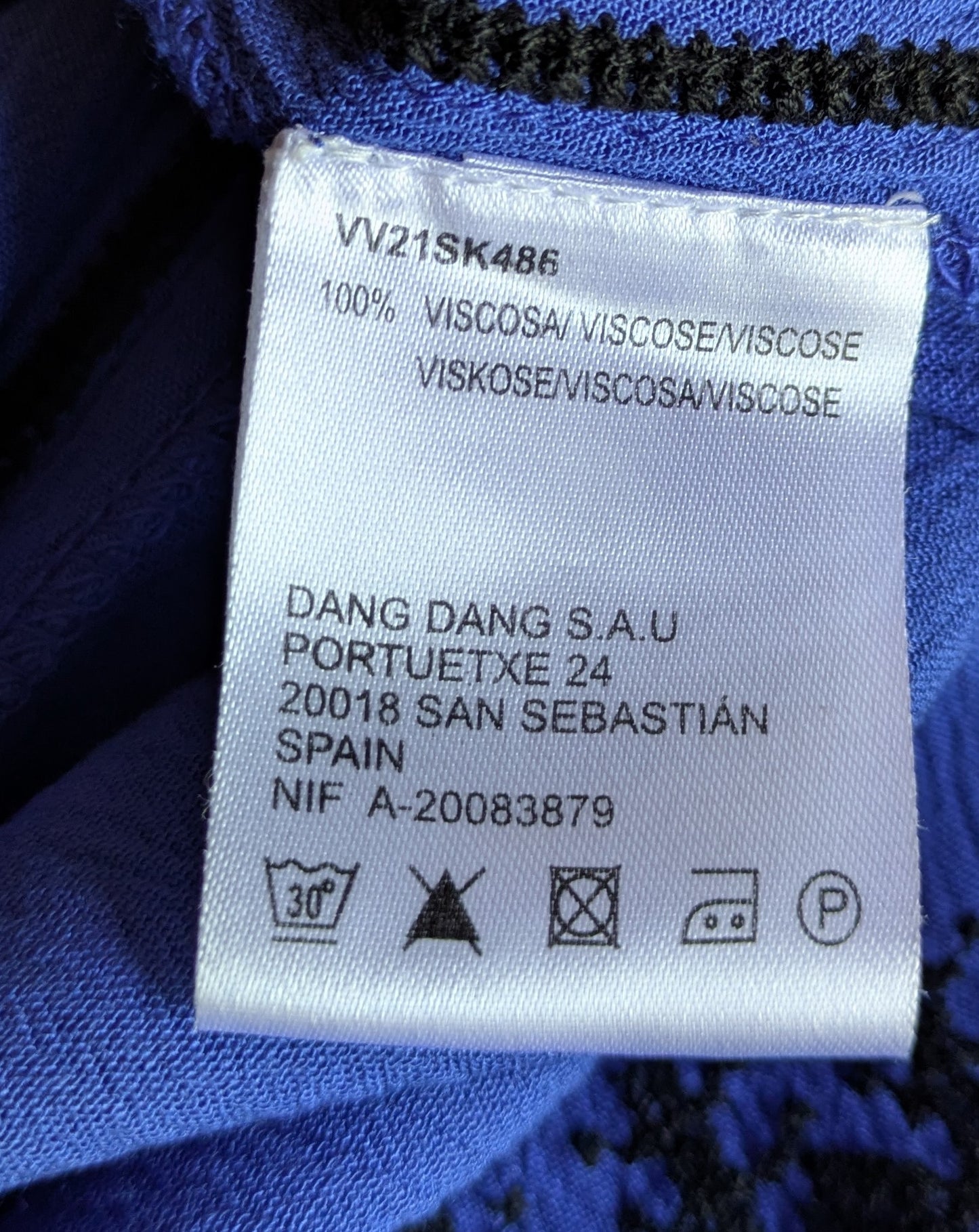 TOP AZUL INDIGO 100% VISCOSA