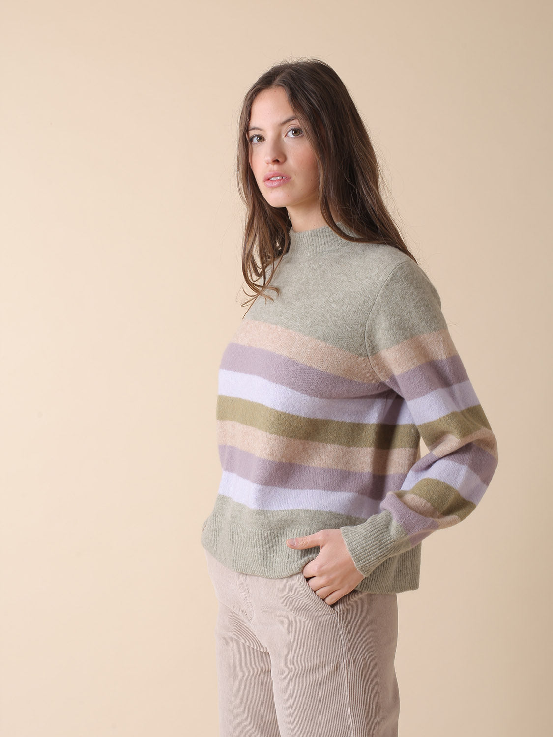 PULL À RAYURES MULTICOLORES