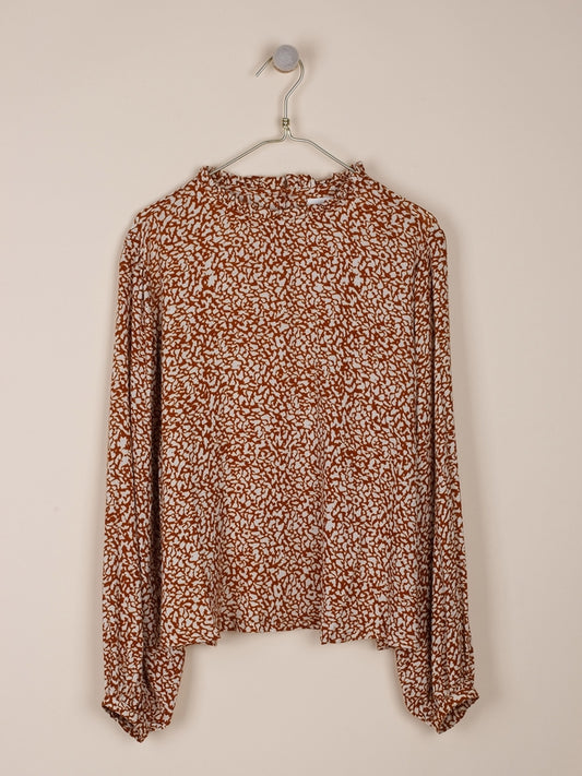 BLUSA ESTAMPADA EN BAMBULA DE VISCOSA