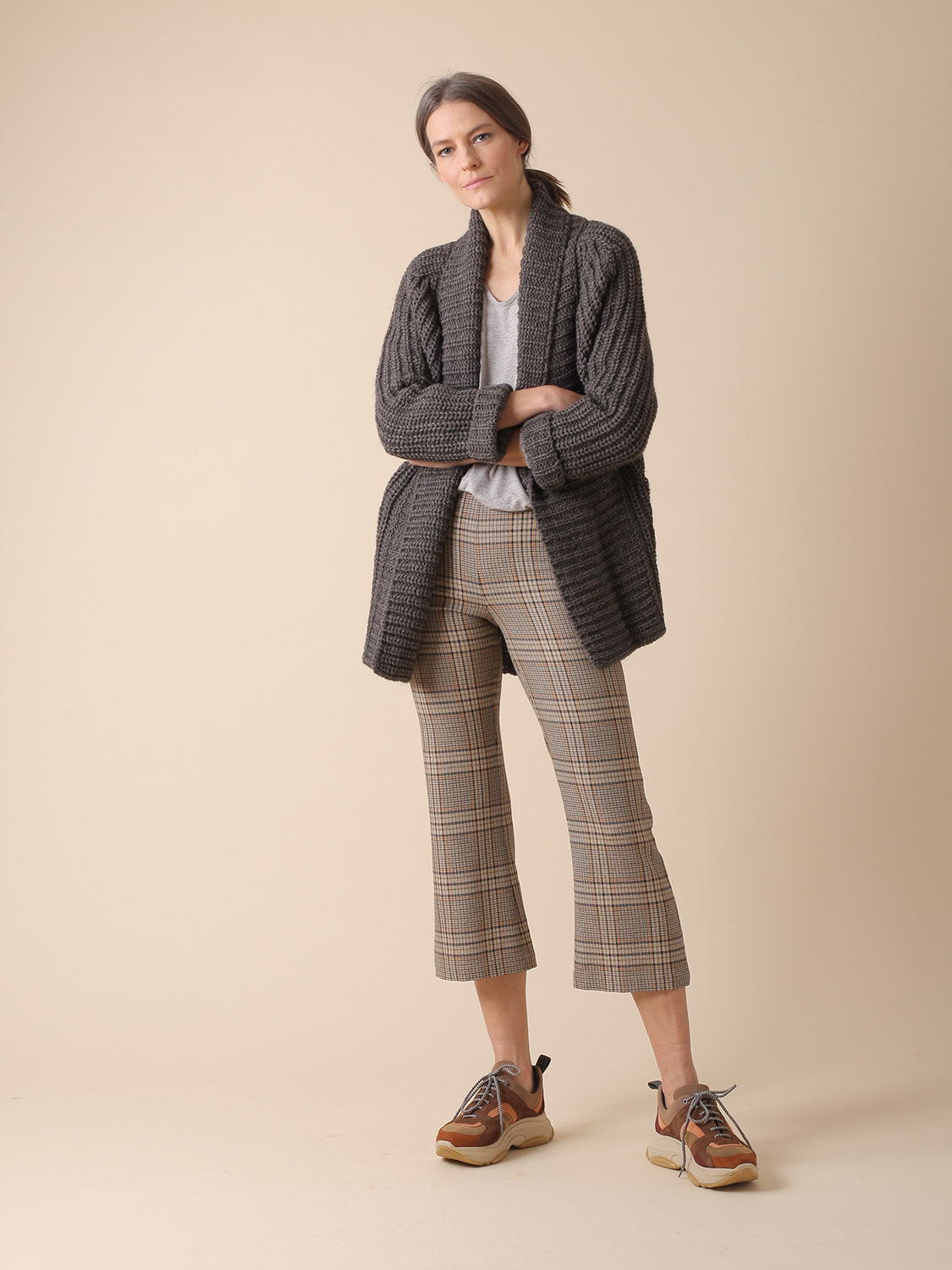 CHAQUETA LARGA GRUESA CON LANA Y ALPACA