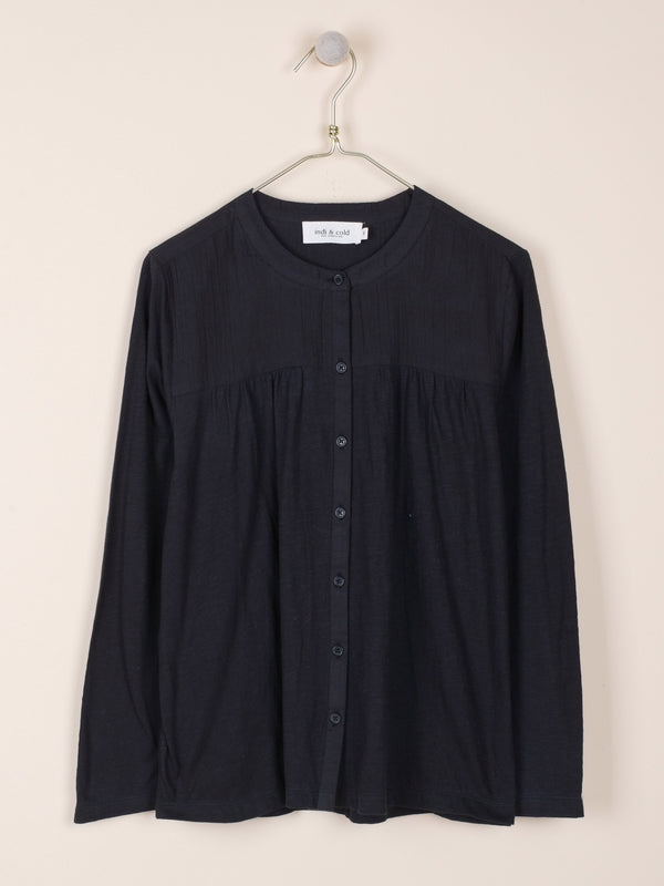 CAMISETA CON BORDADOS