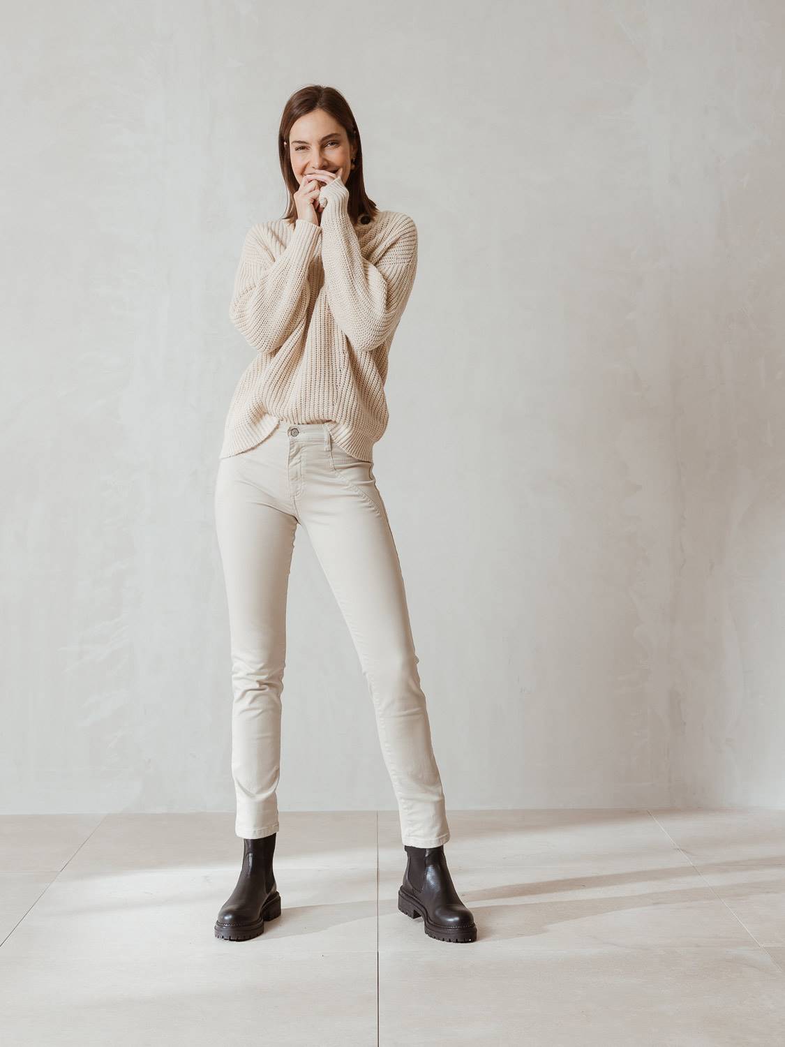 PANTALÓN SLIM ALGODÓN