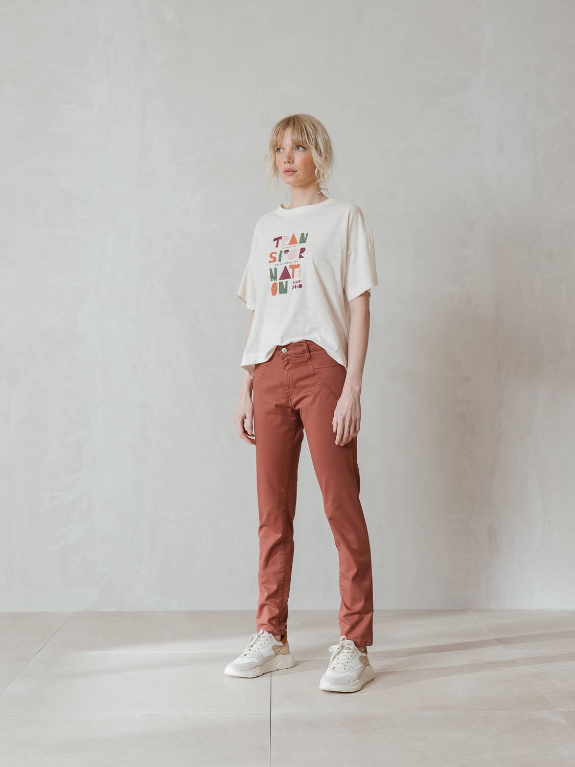 PANTALÓN SLIM ALGODÓN