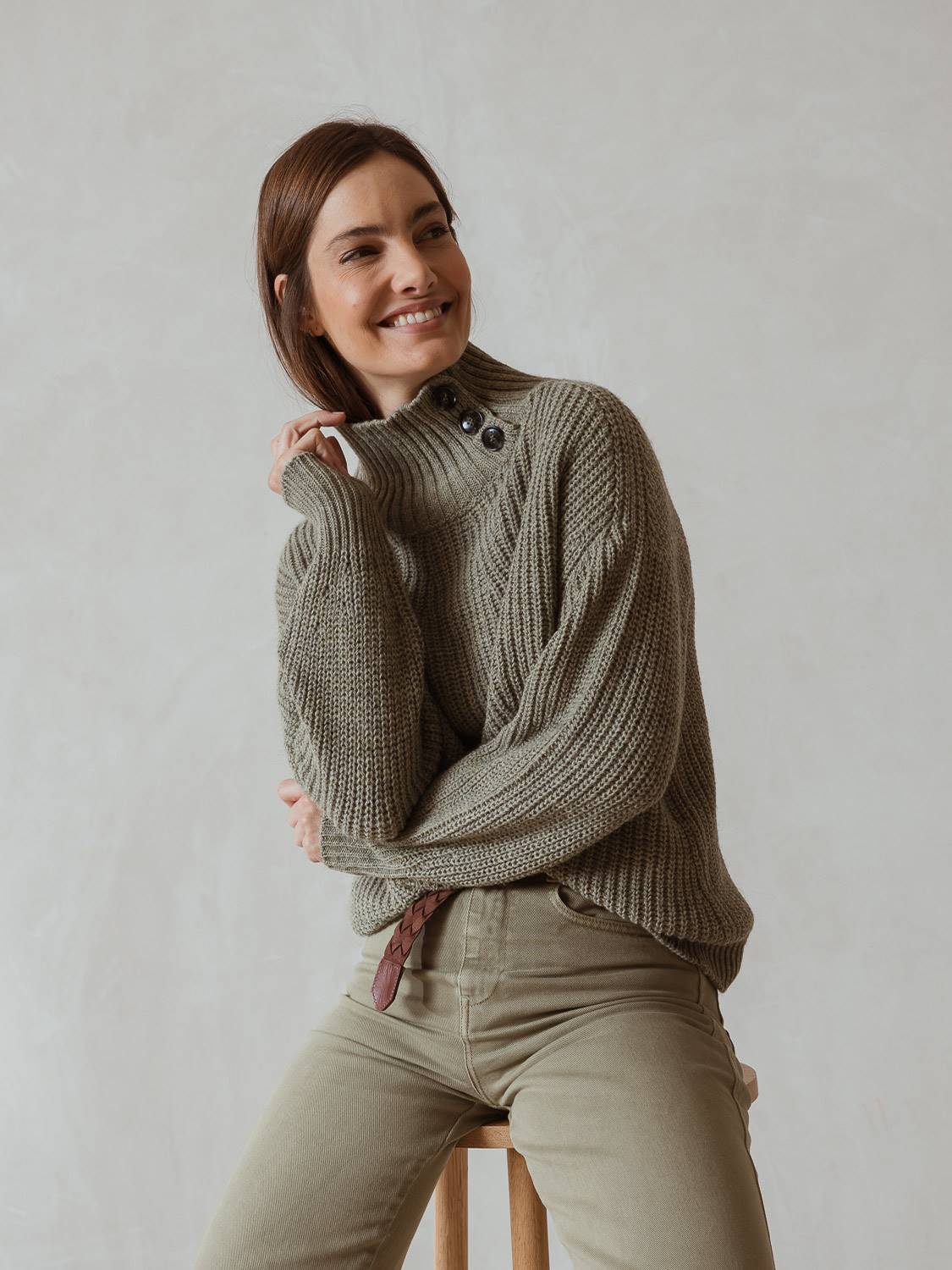 PULL COL PERKINS À BOUTONS