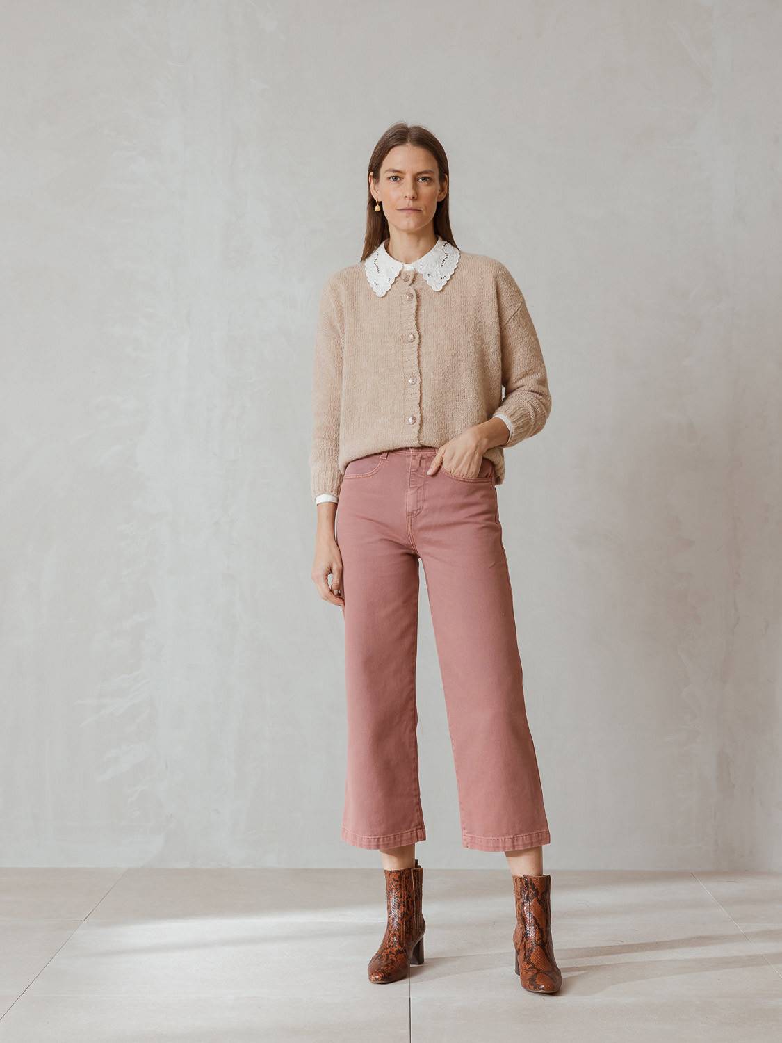 SHORT ALPACA CARDIGAN
