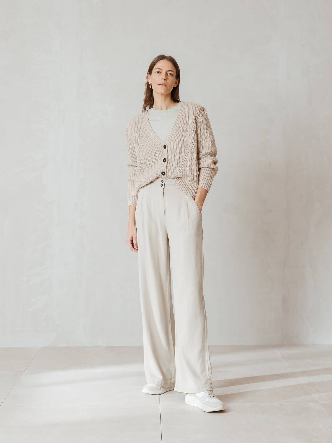 CARDIGAN CORTO PICO