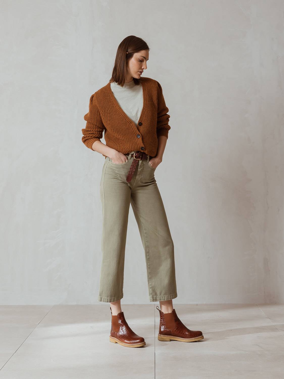 CARDIGAN CORTO PICO