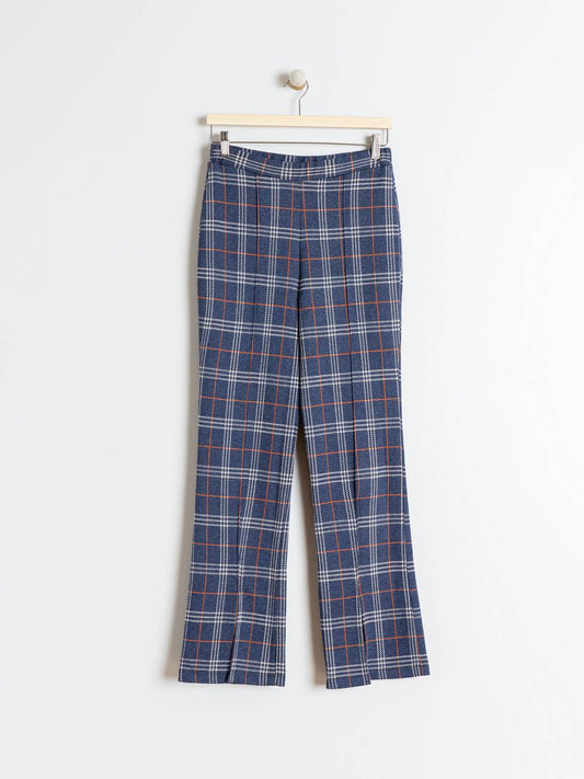 PANTALÓN CUADRO ABERTURAS