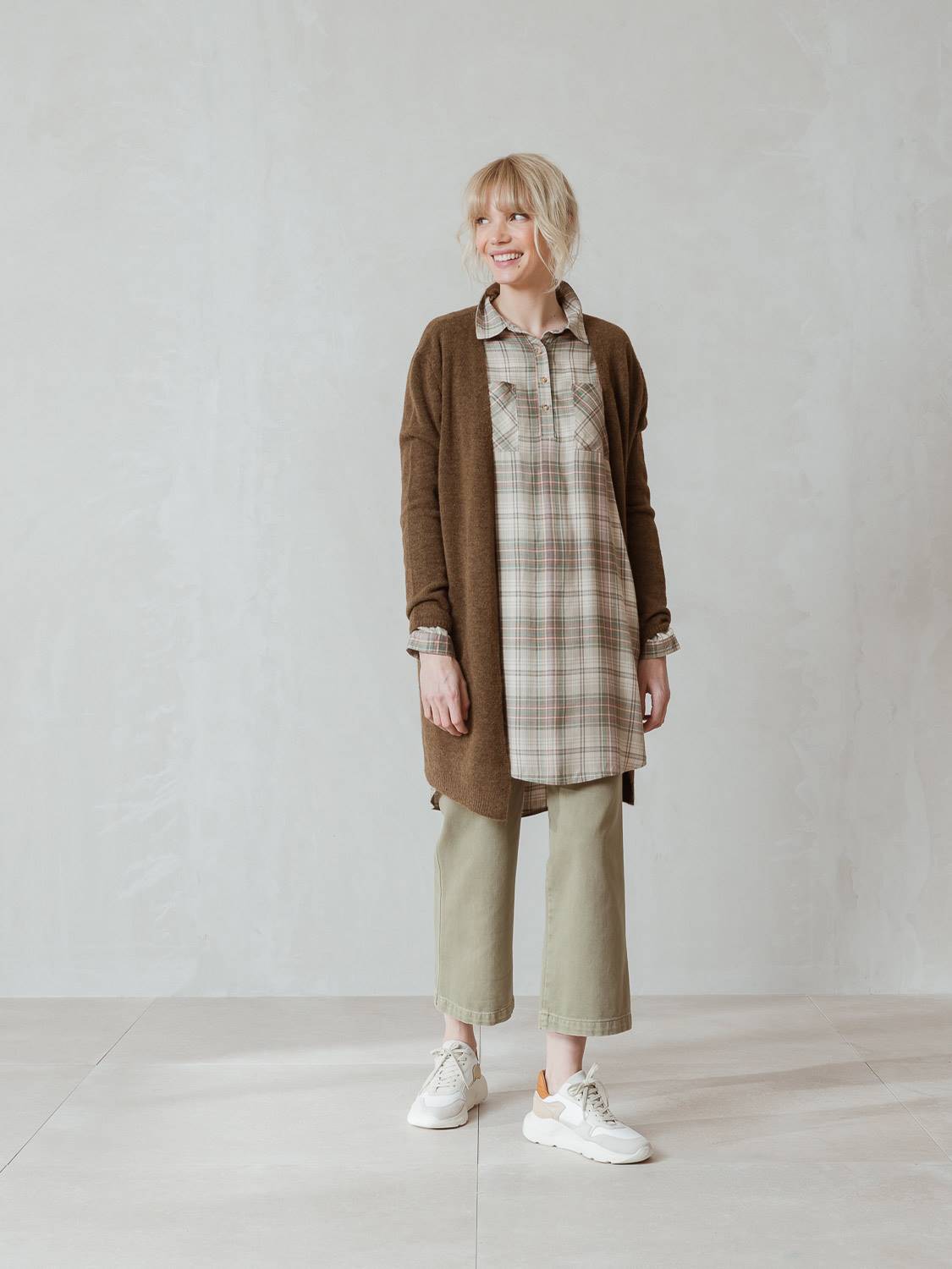 CARDIGAN BOLSILLOS