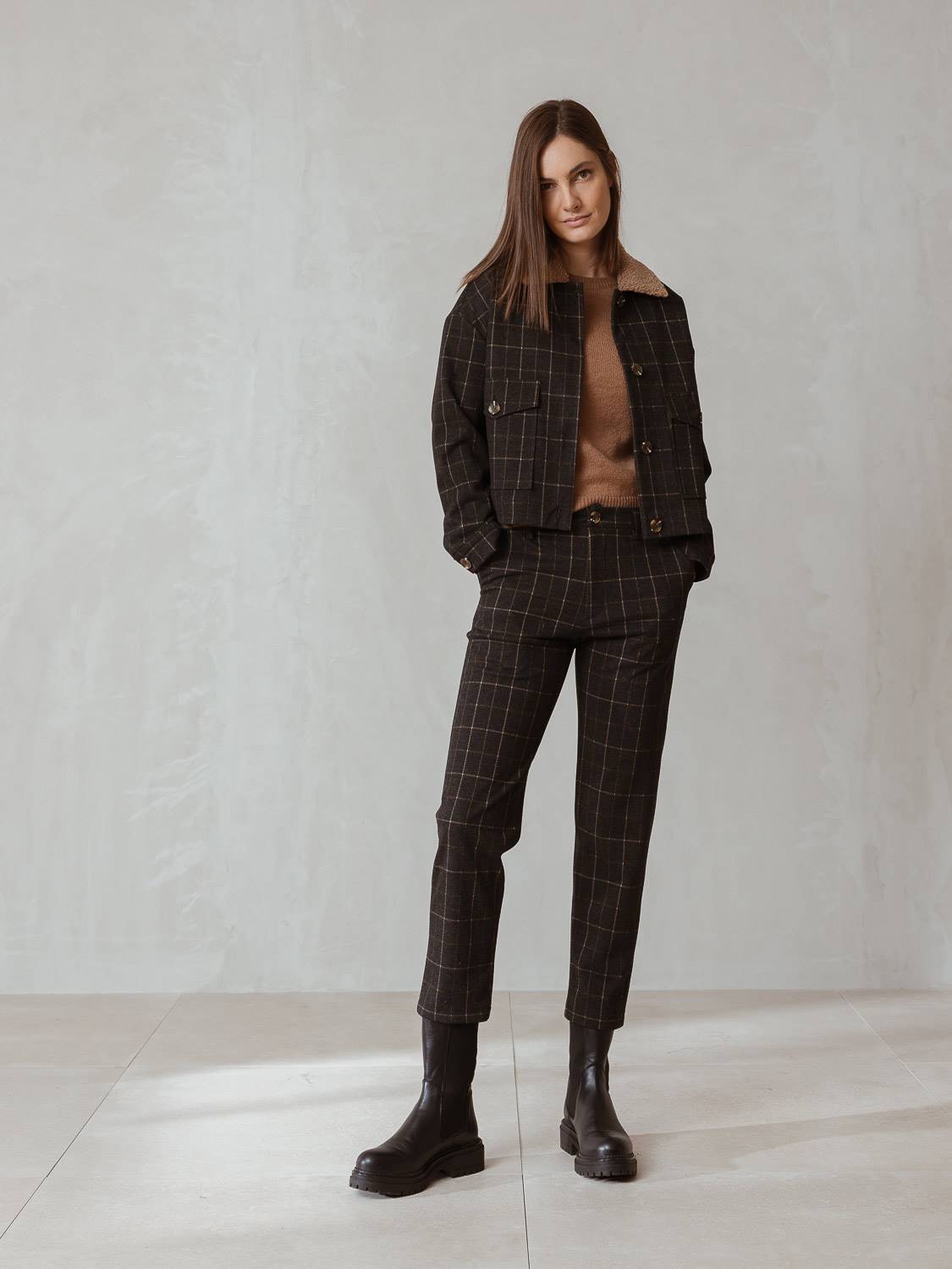 PANTALÓN CHINO CUADROS