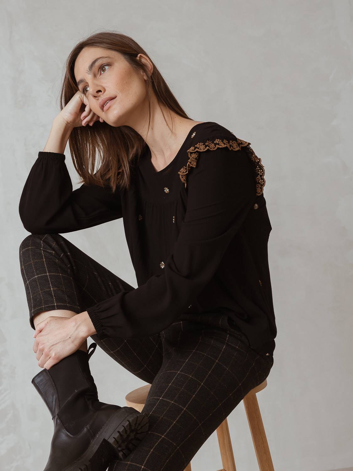 BLUSA BORDADO FLORES