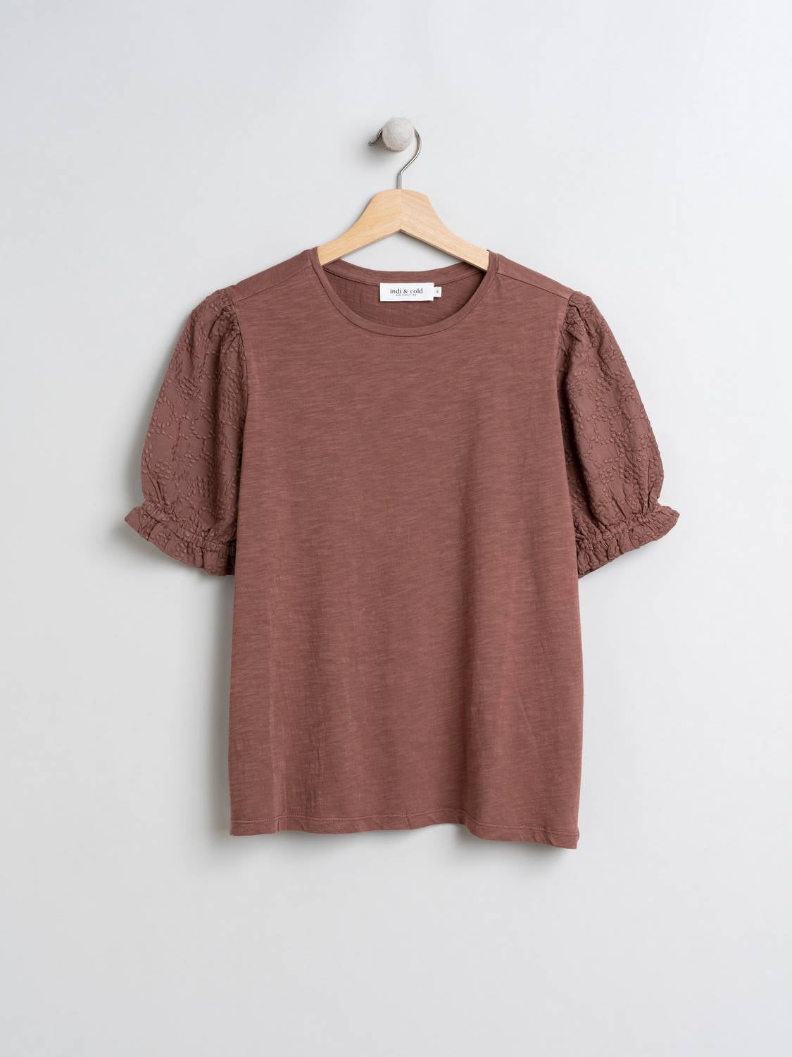 CAMISETA ALGODÓN BORDADO