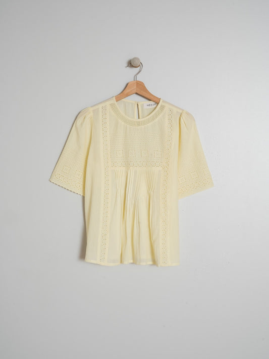 BLUSA ROMÁNTICA BORDADOS
