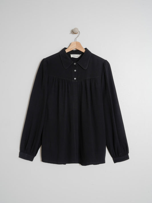 CAMISA LISA ROMÁNTICA