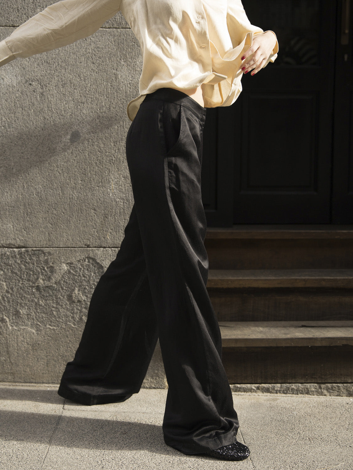 PANTALÓN FLUIDO SATINADO