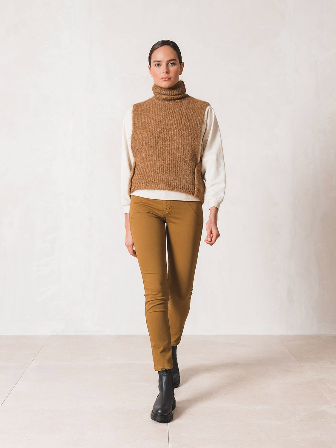 PANTALÓN CLÁSICO SLIM