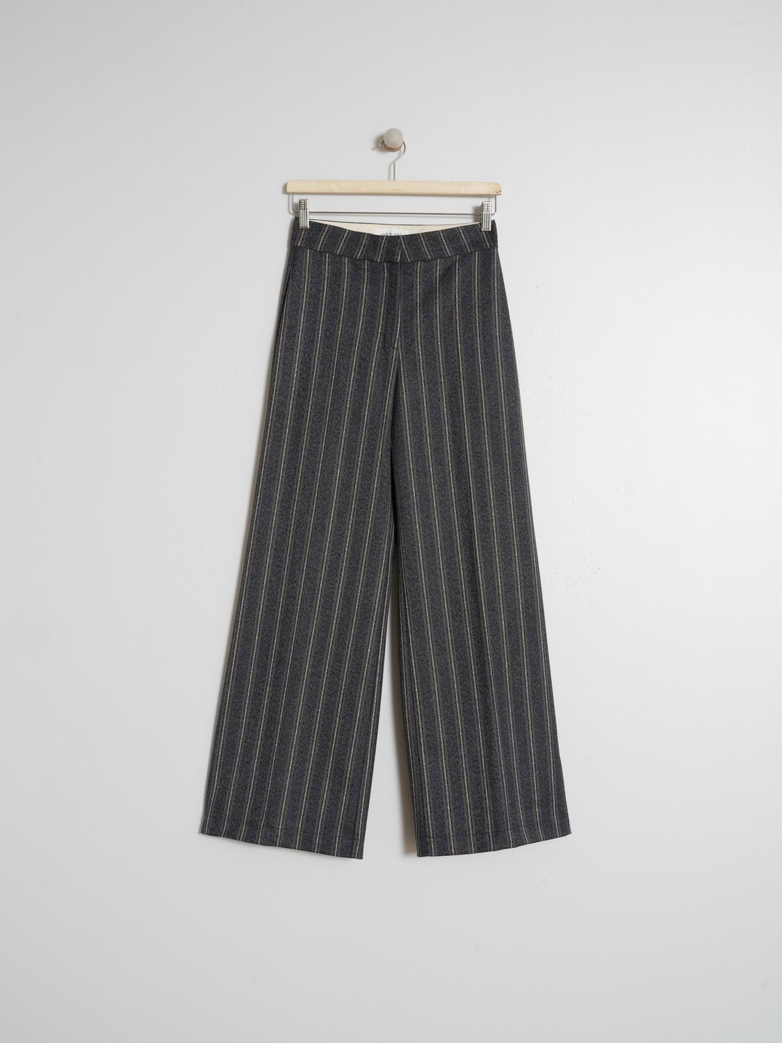PANTALÓN RAYA DIPLOMÁTICA
