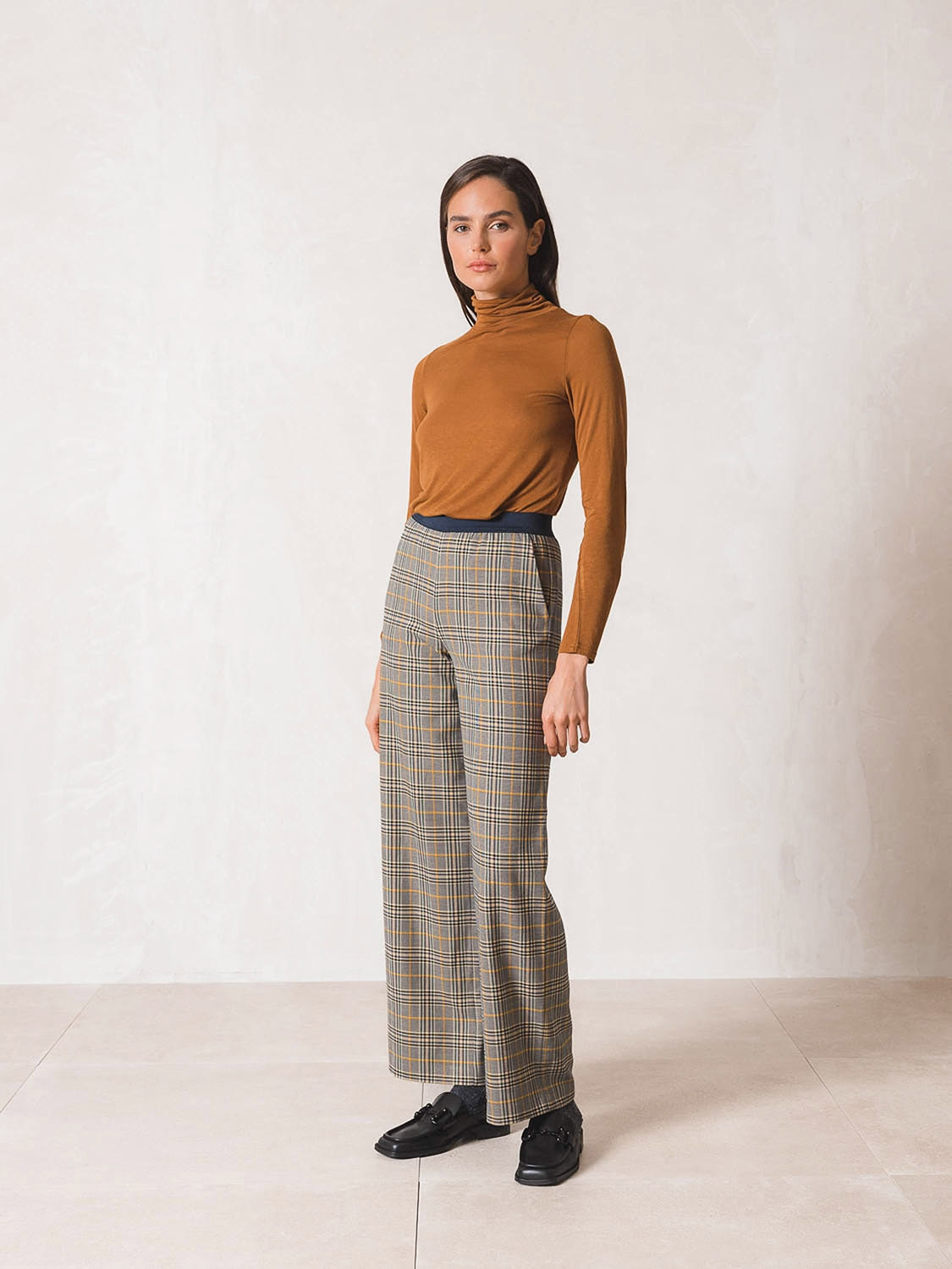 PANTALÓN CUADRO TARTÁN