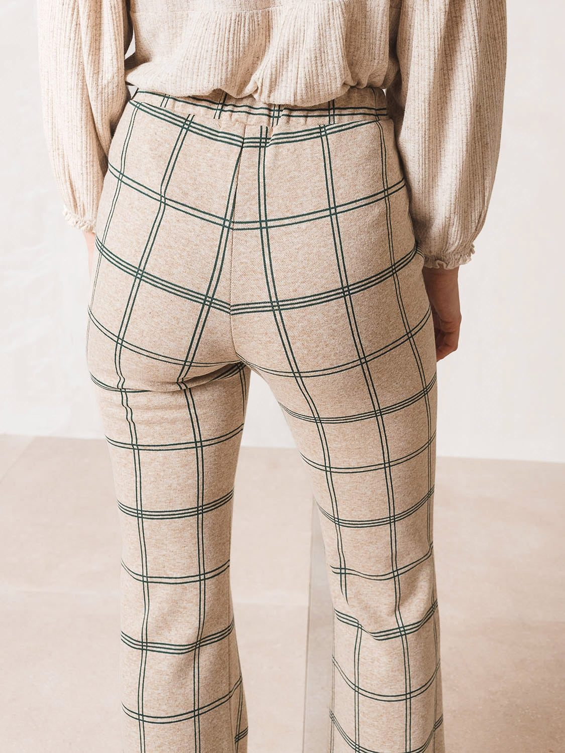 PANTALÓN ACAMPANADO JACQUARD