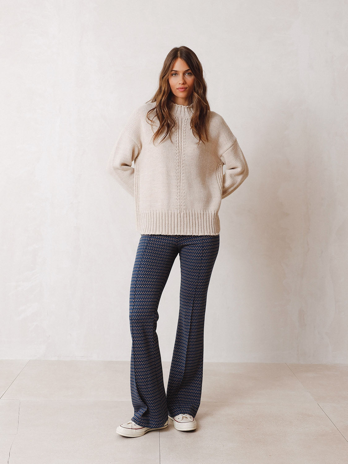 PANTALÓN ACAMPANADO JACQUARD