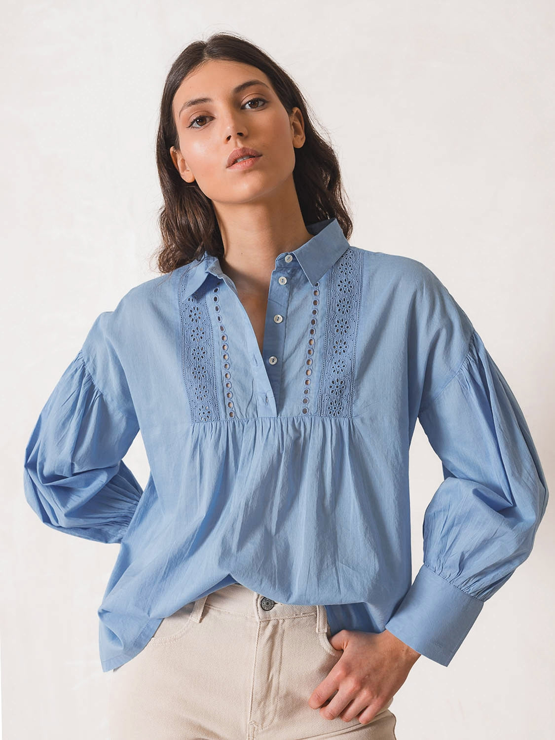 BLUSA BORDADO SCHIFFLI
